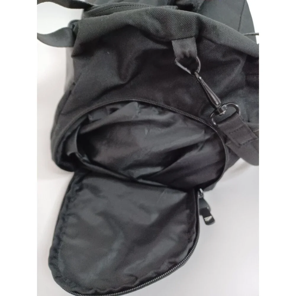 Gymshark Duffel Bag Medium Everyday Gym Bag Black Lightweight Workout Sports